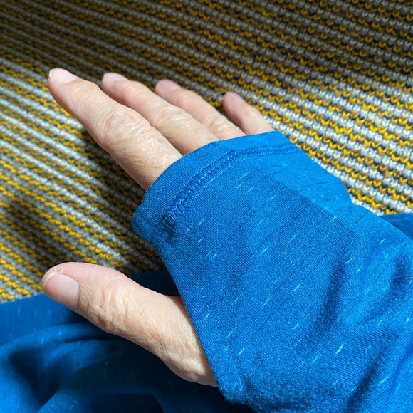 Earth yoga tunic - Picture 2 of 4